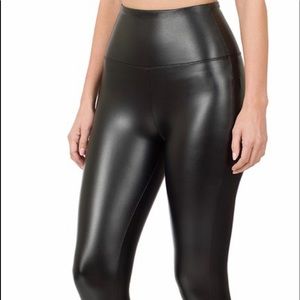 Faux leather leggings